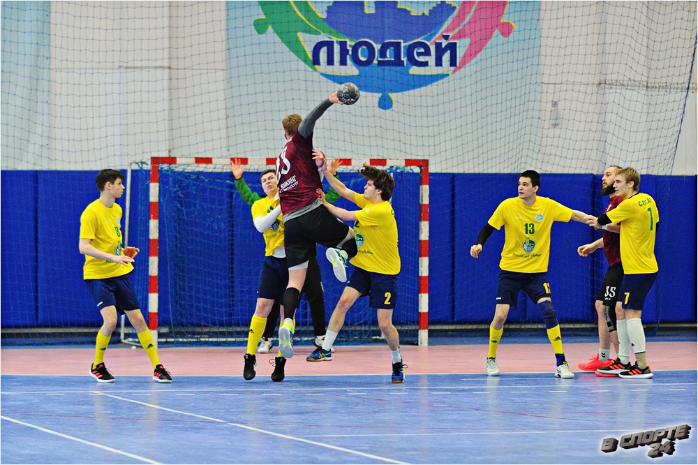 Журнал "В спорте 24" побывал на турнире среди юношей по гандболу. 30 января 2023 года 