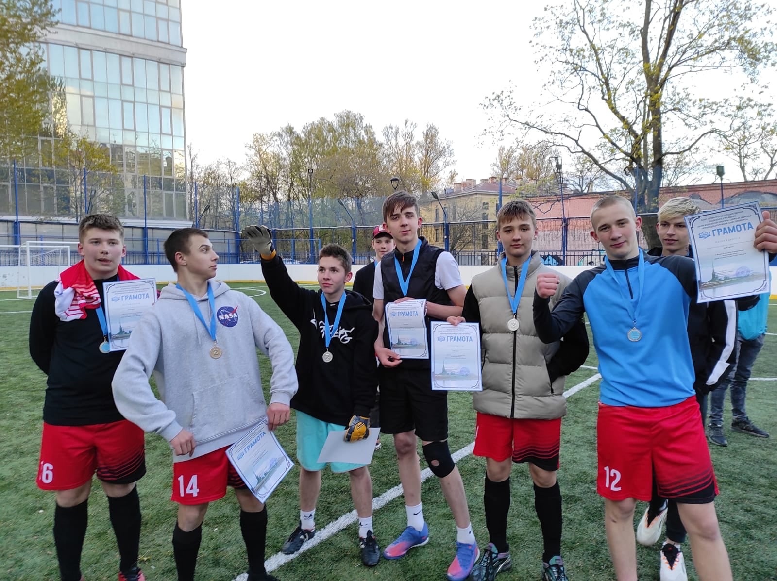 Сегодня на базе Центра спорта Петроградского района состоялся турнир по мини-футболу 5 мая 2023 года 