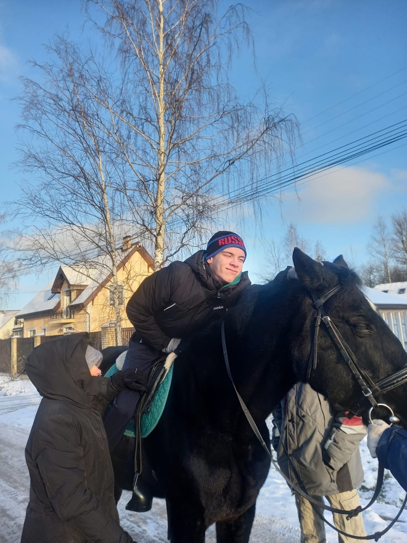 Мороз, солнце, хорошее настроение и лошади - вот рецепт отличной субботы! 30 ноября 2022 года 