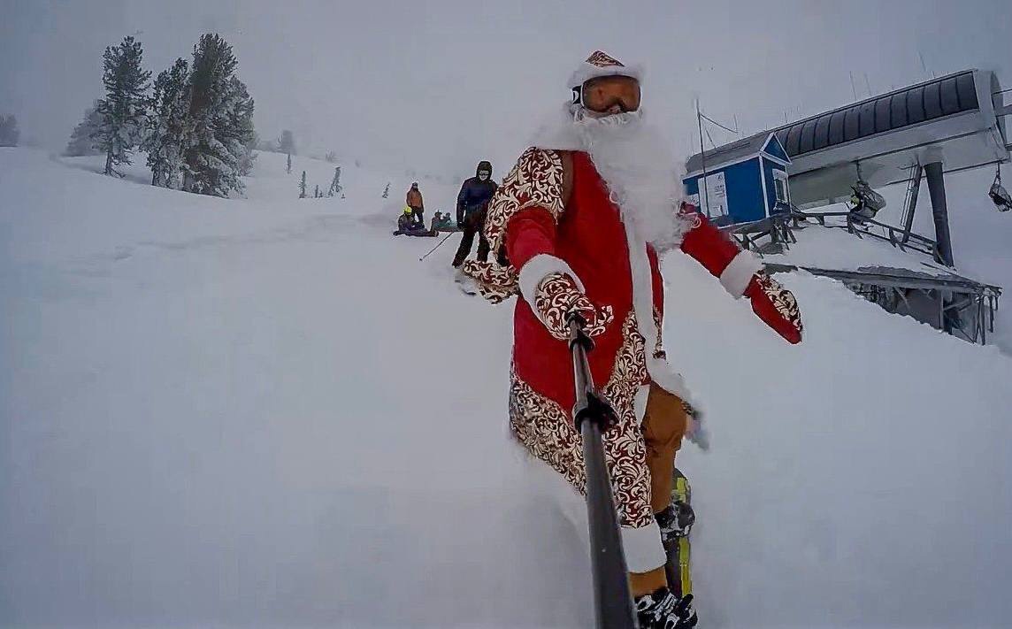 Предновогодний заезд Дедов Морозов 9 декабря 2022 года 